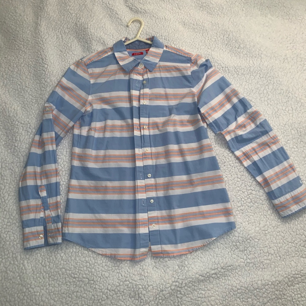 IZOD long sleeve shirt